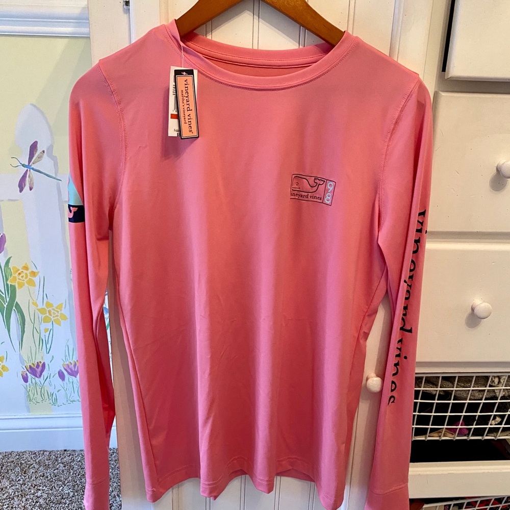 New Vineyard Vines Dry-fit long-sleeve